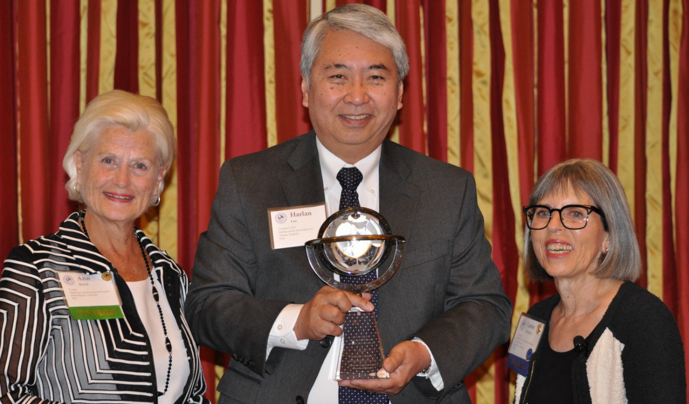 Harlan Lee received the PDI-POA Ann Beard Board of Directors Achievement Award in July 2015 at the PDI-POA Education Forum in Salt Lake City. Pictured left to right: PDI-POA founder Ann Beard, Harlan Lee, PDI-POA President Lanie Denslow. Photo courtesy of Michael Lynn.